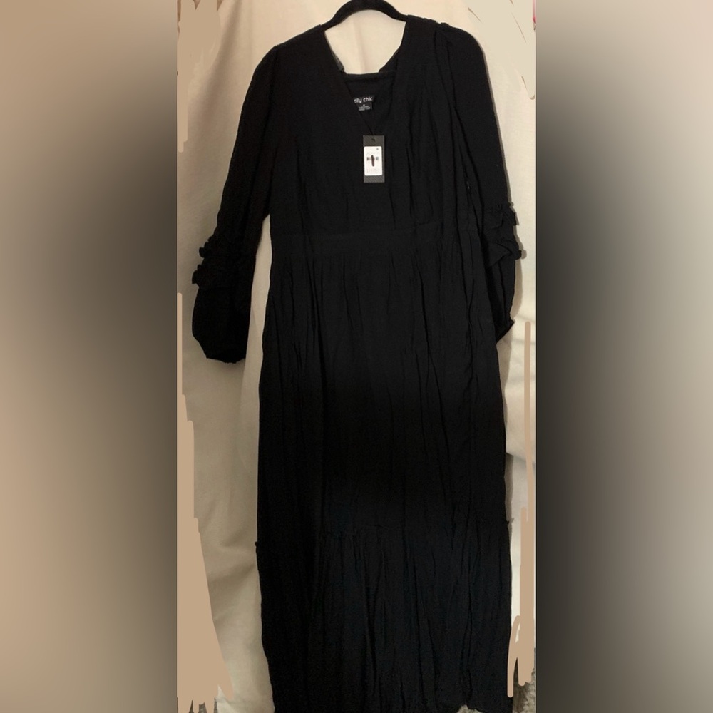 CITY CHIC women’s Plus Size Black V-Neck Long Sleeve Maxi Dress - Picture 6 of 9